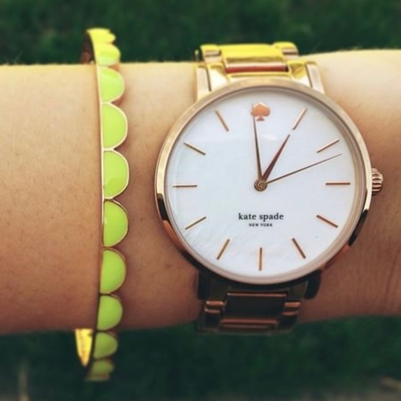 Kate Spade Gold Plated Scalloped Bangle - Picture 1 of 4